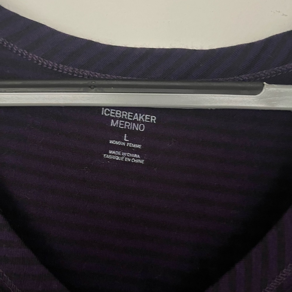 Women’s L Icebreaker Merino Villa Dress - Black & Purple Stripes - Picture 2 of 3
